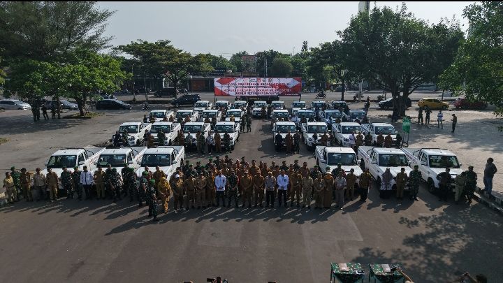 3O Kendaraan Resmi Diserahkan  Untuk Operasional Koprasi Merah Putih, Oleh Kodim 0727/Karanganyar
